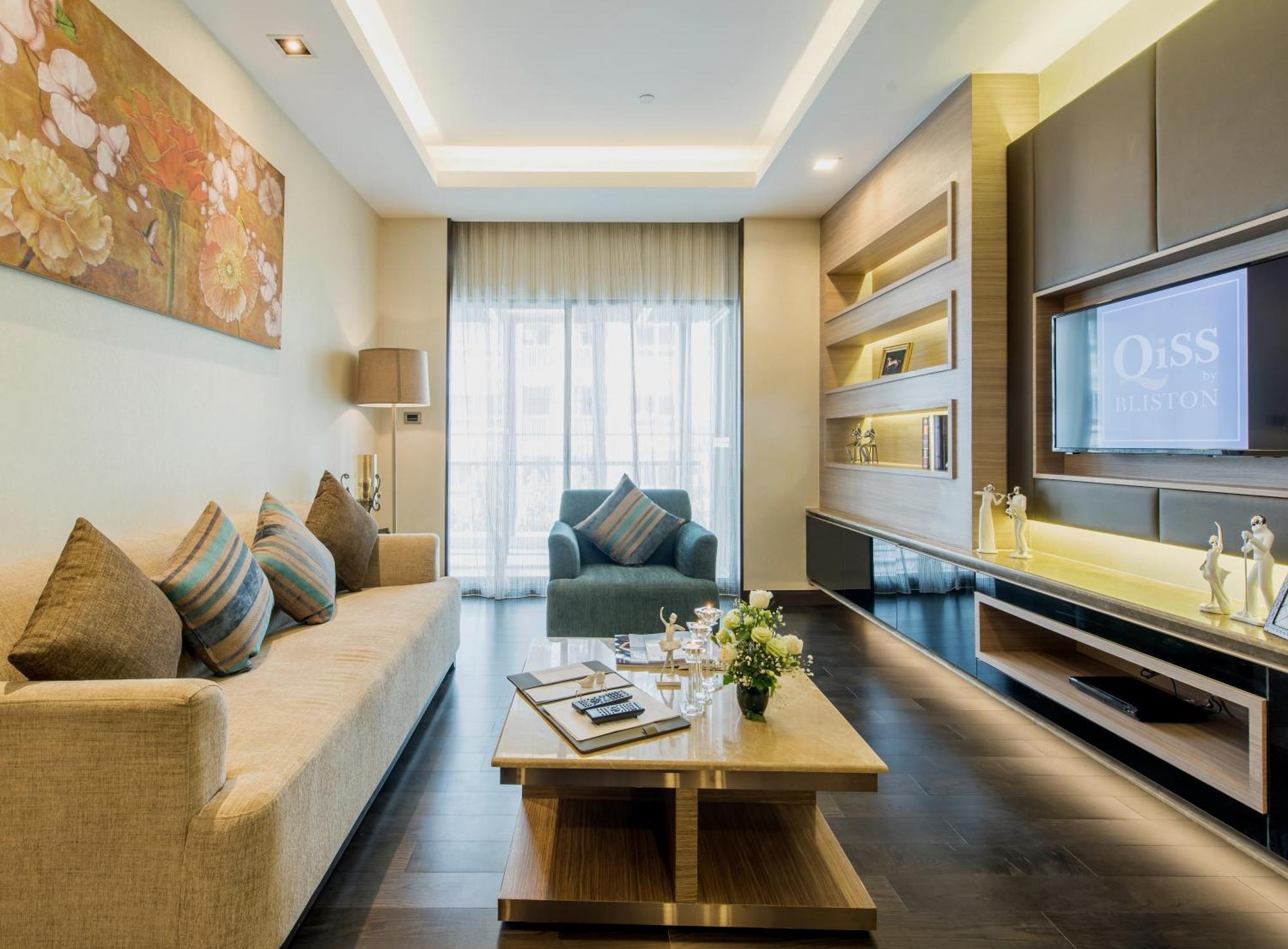 Qiss Residence By Bliston Bangkok Esterno foto