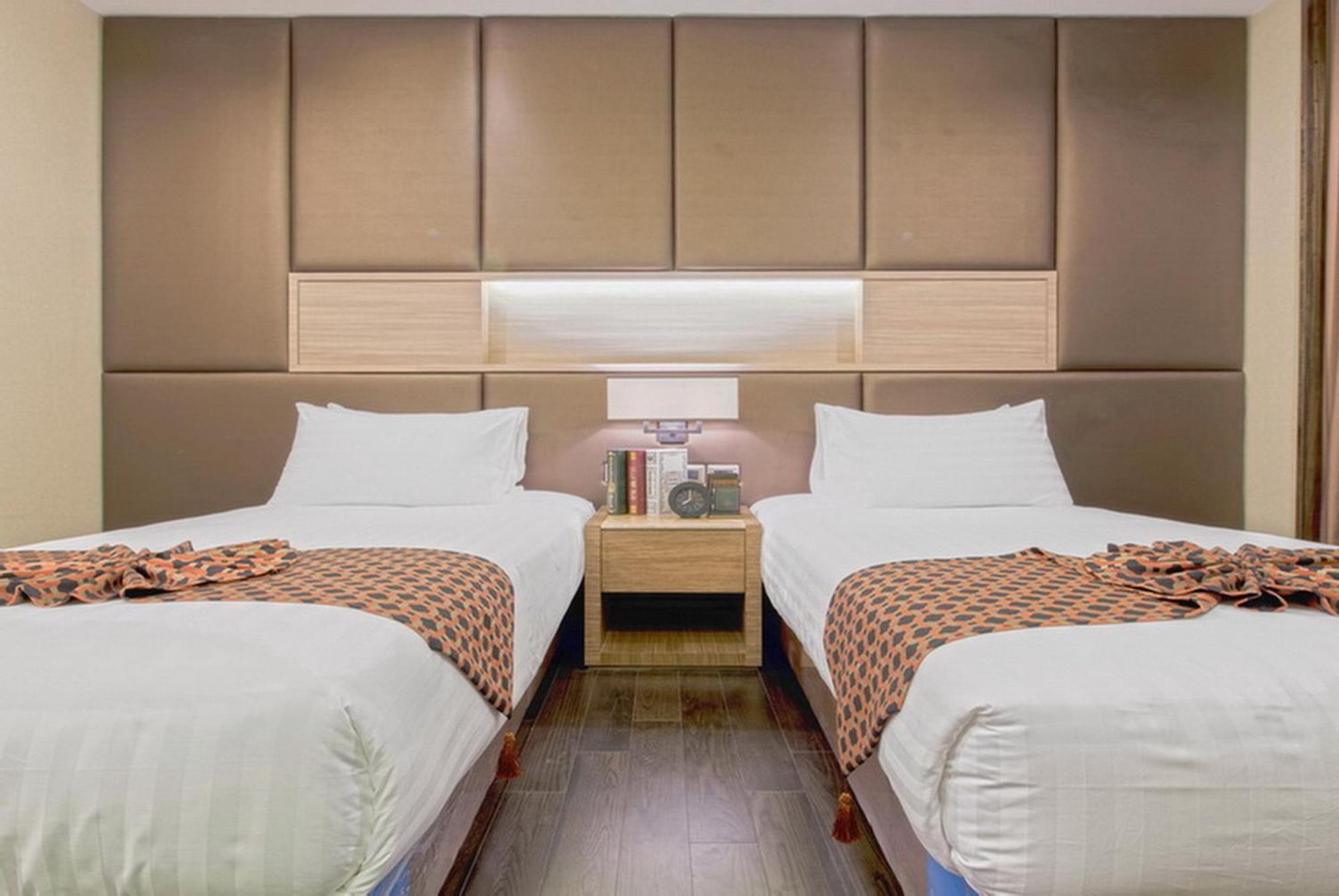 Qiss Residence By Bliston Bangkok Esterno foto