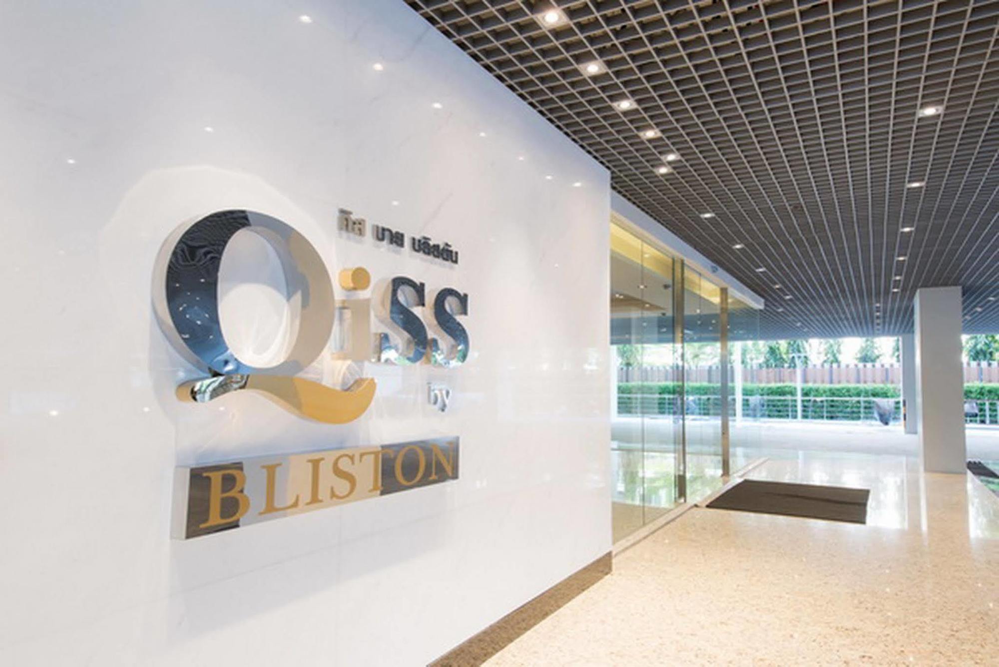Qiss Residence By Bliston Bangkok Esterno foto