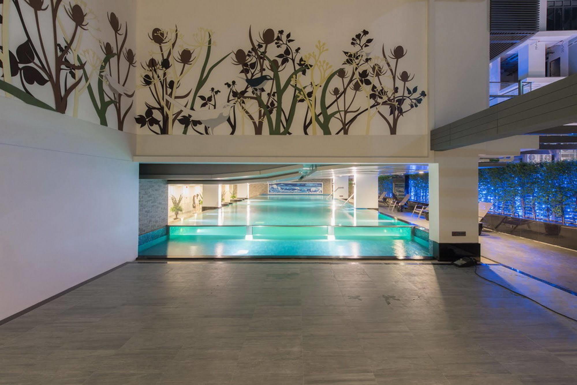 Qiss Residence By Bliston Bangkok Esterno foto